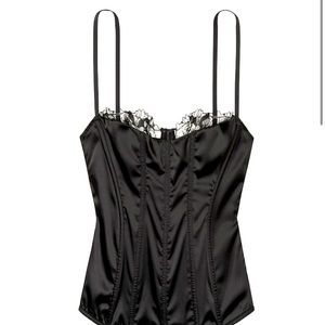 VERY SEXY balconette corset